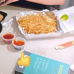 [NCT드림] 나재민 <b>책상</b>위 책 정체