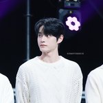 김지웅 플래닛<b>투어</b> 사진 또 떴다 !