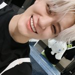 [NCT드림] <b>시나모</b>롤 가방 멨다고 보여주는거봐