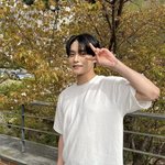 아니 <b>김지웅</b> 뭐임