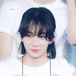 우연히 내게 오나 봐 봄 <b>향기</b>가 보여