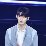 내가 빅힡계자였으면 이정현한테 이미 <b>디엠</b> 보냈다