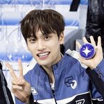 금준현 이<b>사진</b> <b>털</b>날려