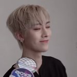 울 리키 진짜 애기고양인데 <b>바부</b>고양이인데