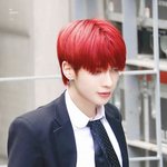빨간머리도 고급스럽게 <b>소화</b>하는 아이돌
