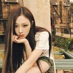 <b>지젤</b> 이런 스타일 잘 어울려