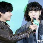뷔 찐여친 ㅈㄴ 예쁨 눈에서 <b>하트</b>뿅뿅임