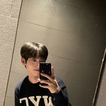 나캠든 <b>대학</b> 다닐때 인기 ㅈㄴ 많았겟지?