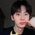 황민현이 새벽 3시에 위버스 라이브 켠 이유