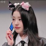 장원영  <b>폴더폰</b> 감성 뭐냐?ㅋㅌㅋ