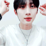 이회택(후이) <b>위버스</b> 라이브 했는데 진짜 ㅈㄴ 예뻐