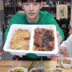 이제훈 진짜 잘생겼다..