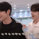 김지웅 장<b>하오</b> 이때 어색해보였어?
