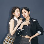 <b>러브</b>다이브는 장원영이랑 개찰떡이고