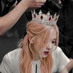 같이 <b>코노</b> 가서 5만원 쓰고 싶은 여돌