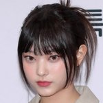 [댓글부탁해] 해린 이 사진 <b>렌즈</b> 뭘까
