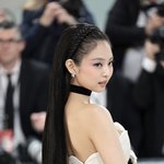 와 진짜 <b>제니</b> 개이쁘다 미모 개돌았음