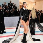 [드루와] 제니 vs <b>켄달</b> 제너 측면 비교