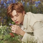 와 이게 한 뮤비의 <b>착장</b>이 맞나