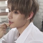 [ZB1] 김지웅 오늘 인엑스 <b>지남</b>처럼 생김..