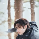 박성훈 검? 돌리는거 <b>액션</b>스쿨에서 배운 줄