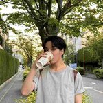 트레저 컴백 <b>기원</b> 정권찌르기