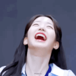 [<b>엔터</b>판] 그냥 써보는건데 장원영은