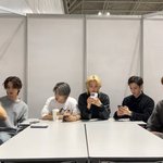 [스키즈] 진짜 <b>팔</b>이