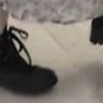 [댓글부탁해] 이 신발 아는 사람 <b>plz</b>!