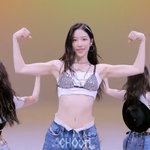 [드루와] 르세라핌 카즈하 비키니 <b>당황</b>스럽네