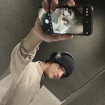 너무 내취향이라 <b>비명</b>지름