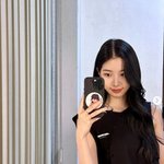 그래도 다음곡에서는 르세라핌 컨셉 좀 달라질것같은데