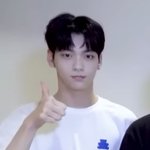 [TXT] 수빈씨는 왜 맨날 똑같은 티만 입어요