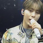 팬들 감동 받고 눈물 나왔다는 세븐틴 인기가요 <b>엔딩</b>