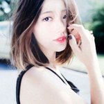 [댓글부탁해] 이사람 누구임?
