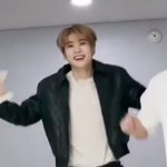 재현 비투비 야야야야 챌린지 보는데