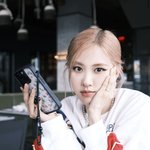 와 거의 방금 올라온 <b>로제</b>인스타인데 미모 미쳤다ㄷㄷㄷ