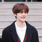 요즘 <b>탐라</b>에 자주 뜨는데 김규빈