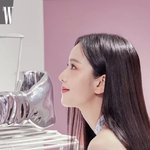 지수 <b>디올</b>공주임