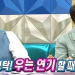 방에 돌아가신 할머니 <b>영정</b>사진을 걸어둔 심형탁