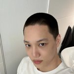 카이 내일 군대가서 <b>삭발</b> 사진올려줌