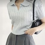 이런 반팔니트에 <b>치마</b>