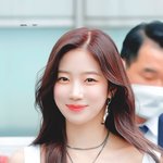 근데 한국 아이돌들 일본데뷔하면 일본어 음반내잖아