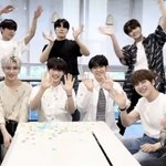 [ZB1] 오늘 <b>옷</b> 애들 <b>사복</b>임