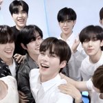 [ZB1] 포<b>토매</b>틱 찍는다고 옷 갈아입음ㅋㅋㅋㅋ