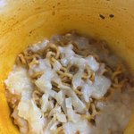 중간에 <b>치즈</b>도 추가해서 먹는즁