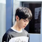 [ZB1] 한빈이 사복 = 오늘 하오 <b>착장</b>