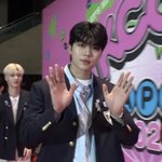 [ZB1] 건욱이 넘 든든해