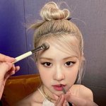 [댓글부탁해] <b>로제</b> 코 함?