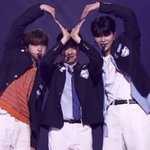 [ZB1] 김태래 <b>하트</b> 막 쪼개는데요
